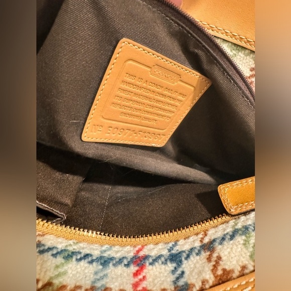 COACH Hamptons Tattersall Wool Tweed Plaid Handbag Purse - Picture 3 of 6